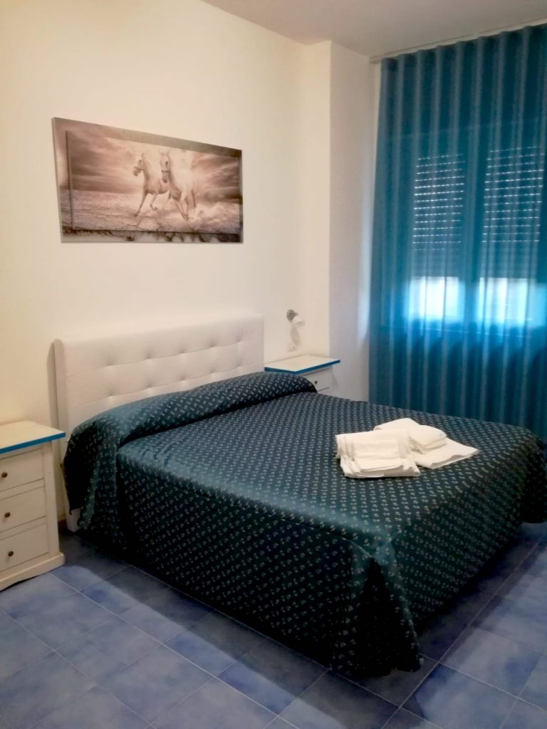 HOTEL AMERICA 25